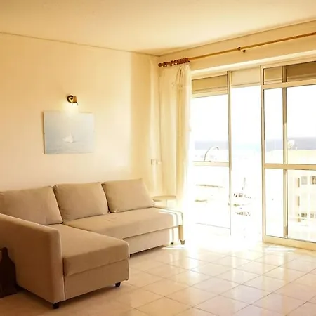 With Sea View Apartman